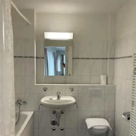 Apartment Executive 1 Bedroom In The Center - D11 *